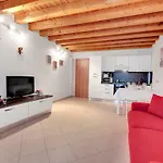 Apartamento Little Canal 8 *